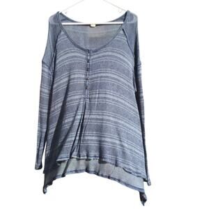Free People Open Knit Sweater Size Medium Blue Boho‎ Beachy Asymmetrical Casual